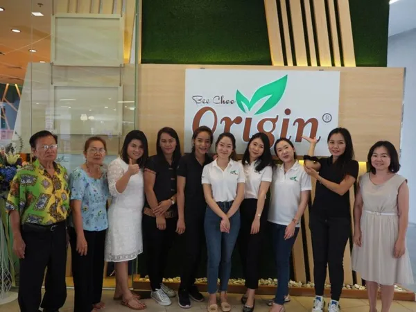 ทำบุญเปิดร้านสาขาสยามสแควร์วัน — photo 36
