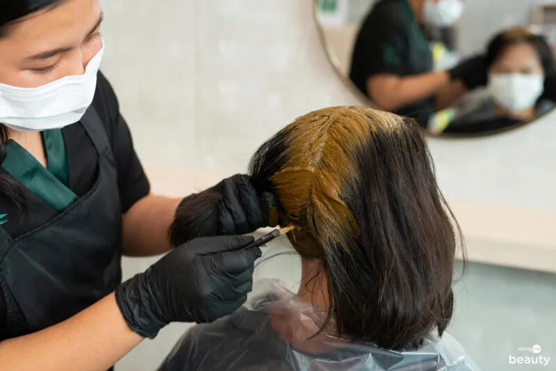 New mother having her scalp treated at a Bee Choo salon